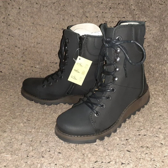 FLY London-SAME-109 FLY-Heritage Black Leather Combat Boots-Side Zip-Sz … - Picture 11 of 14